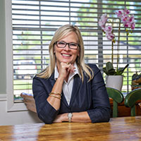 Real Estate Expert Photo for Mandy Moorer Raps