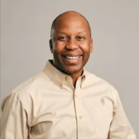 Real Estate Expert Photo for Paul Pswarayi