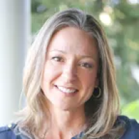 Real Estate Expert Photo for Reka Sakelaris