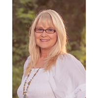 Real Estate Expert Photo for Dana Chapman